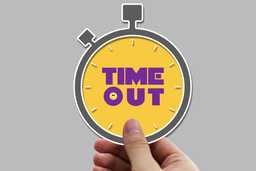 Từ setTimeout(..., 0) đến Event Loop: Bài học từ một lỗi hiểu nhầm phổ biến